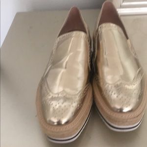 Zara Gold Platform